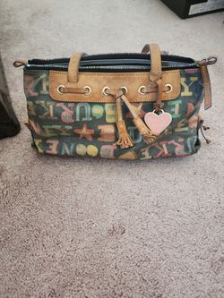 Dooney & Bourke Purse