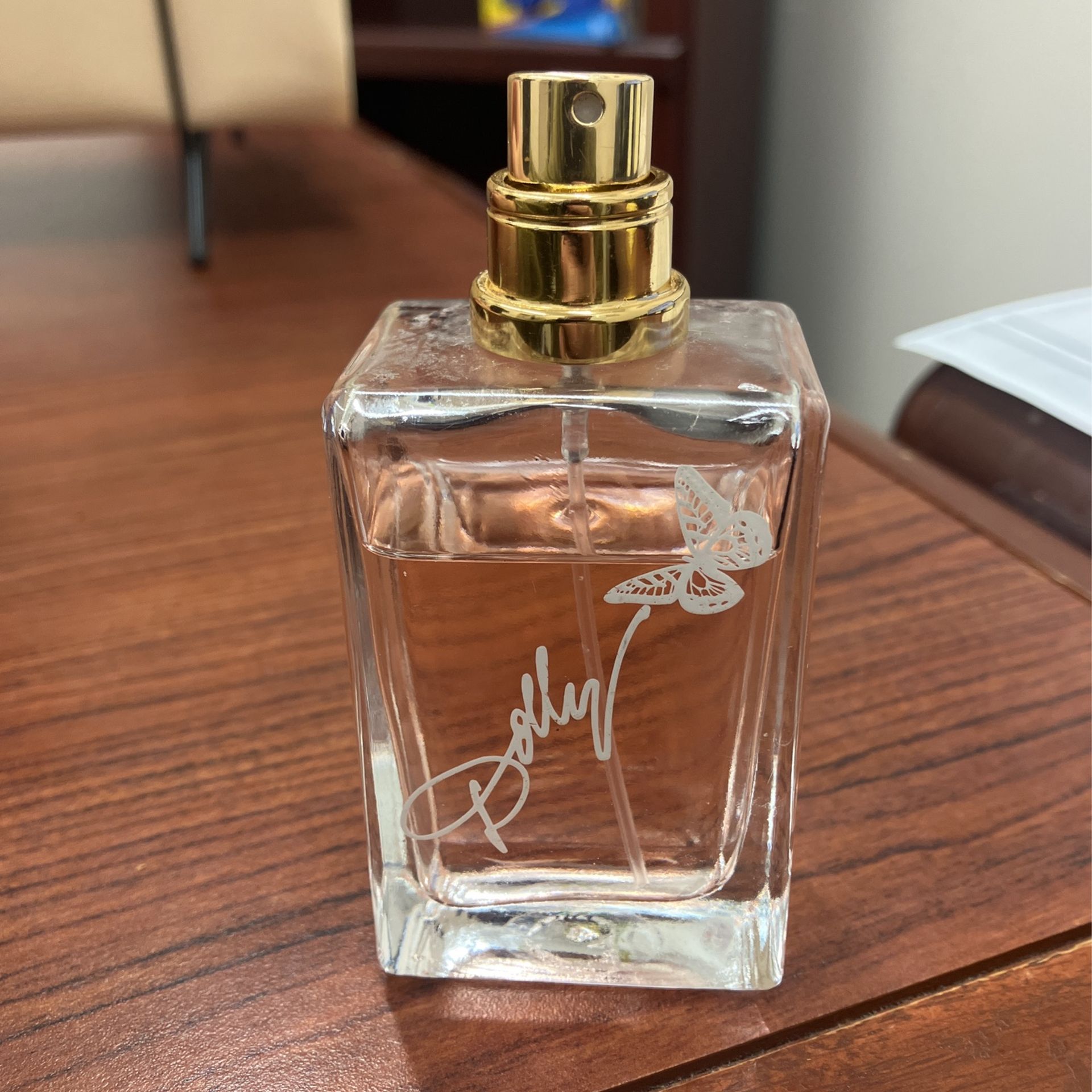 Dolly Parton Perfume