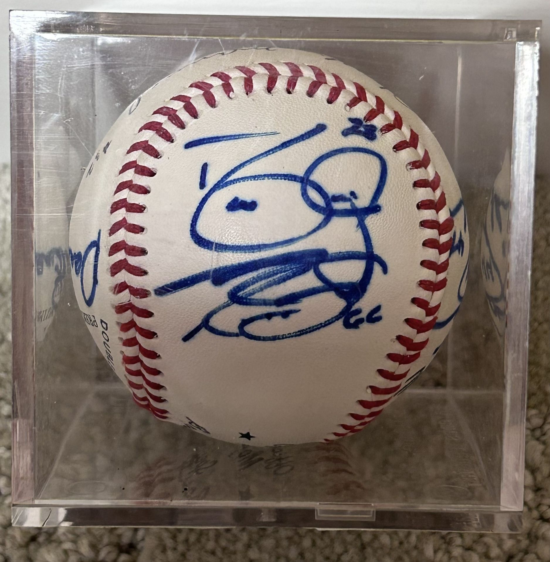 1999 Cleveland Indians Autographed Baseball With 10 Signatures