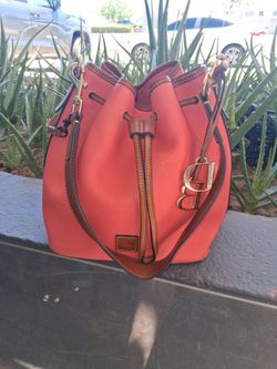 Dooney&Bourke