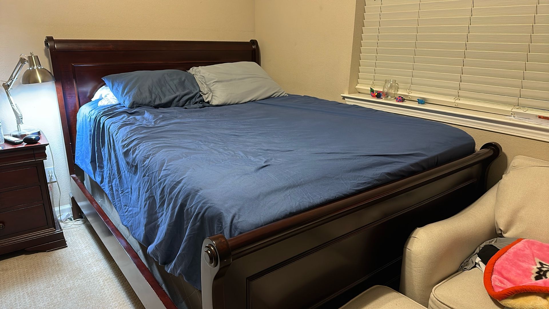 FREE Queen Mahogany Bedroom set And Mattress/ Box spring, Dresser And side Table