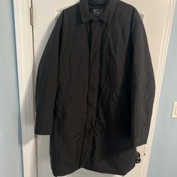 Very Fashionable And Stylish Men’s H&M Brand Rain Coat For Suits Size XL