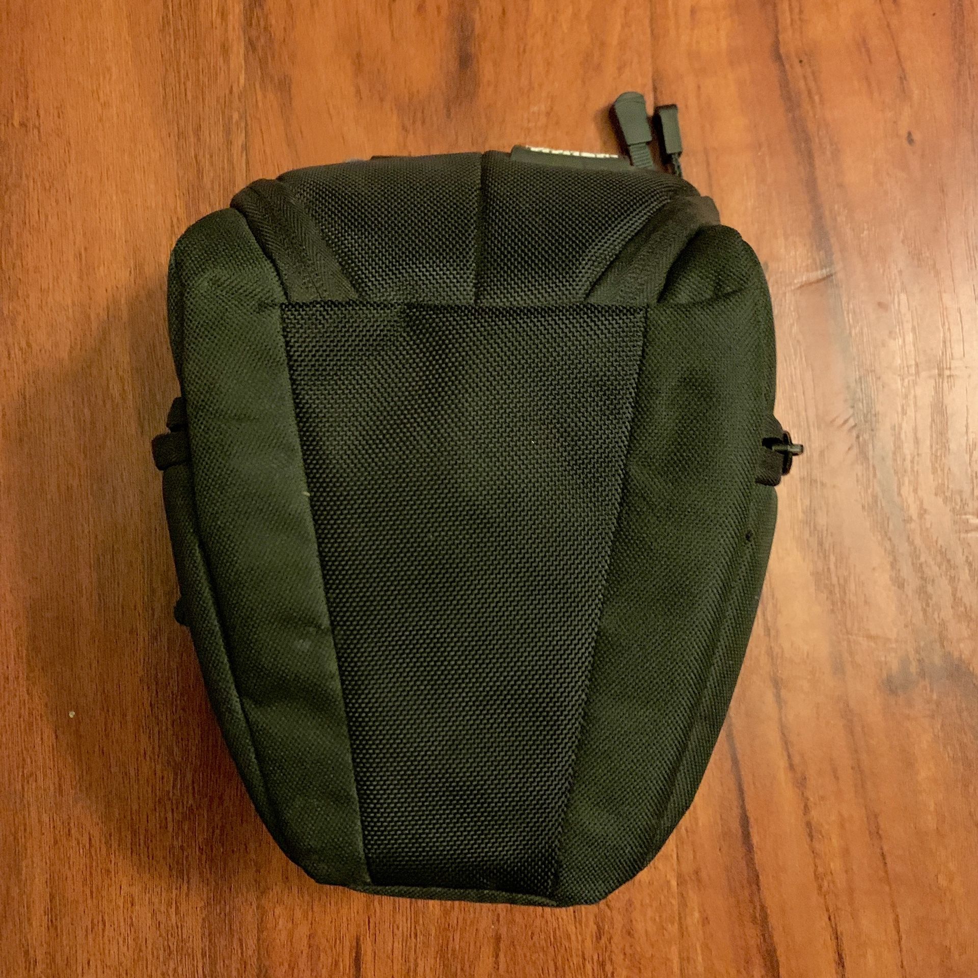 Vivitar Camera Bag Memory Card Case Travel Photograph DLSR Canon Nikon Sony Lens