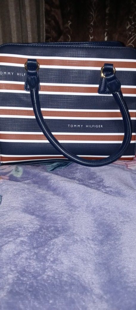 Tommy Hilfiger
