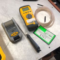 96091 UEI CO91 Single CO Gas Analyzer & Printer In Hard Carry Case ( “As Is” Missing Liquid Analyzer & Charger) 588617