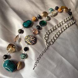 Women’s Fashion Jewelry Multicolor Chunky Beaded Statement Silver chain Necklace