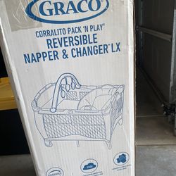 Graco Girls Napper And Changer 
