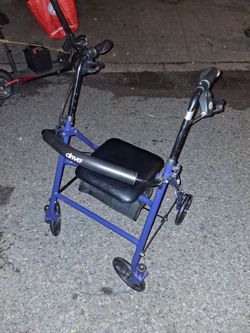 Adults walker