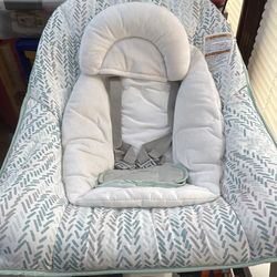 Baby bouncer