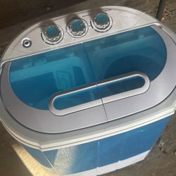 PORTABLE WASHER AND SPINNER $50