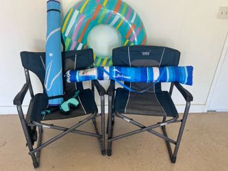 Beach chairs, umbrella, snorkeling mask etc…