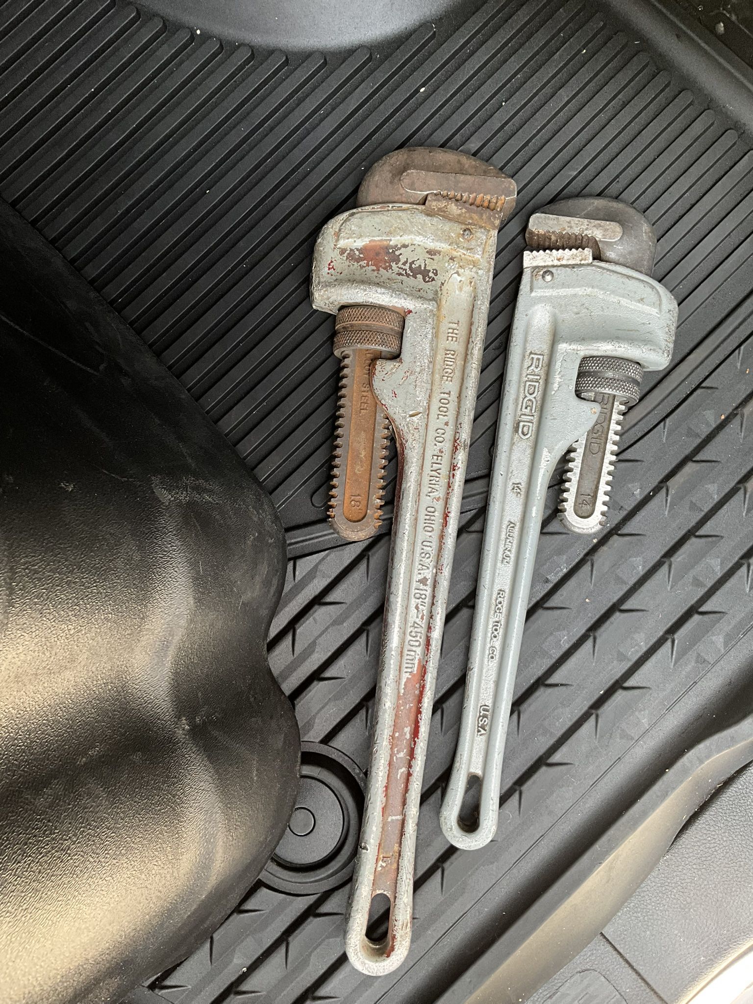 2 Ridgid Pipe Wrench 