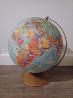 Vintage World Globe - Classic Educational & Home Decor
