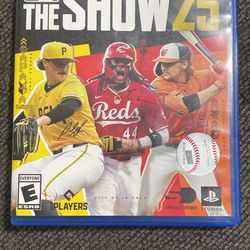 MLB THE SHOW 2025 in good condition as new without scratches