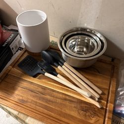 Crate & Barrel Kitchen Items 