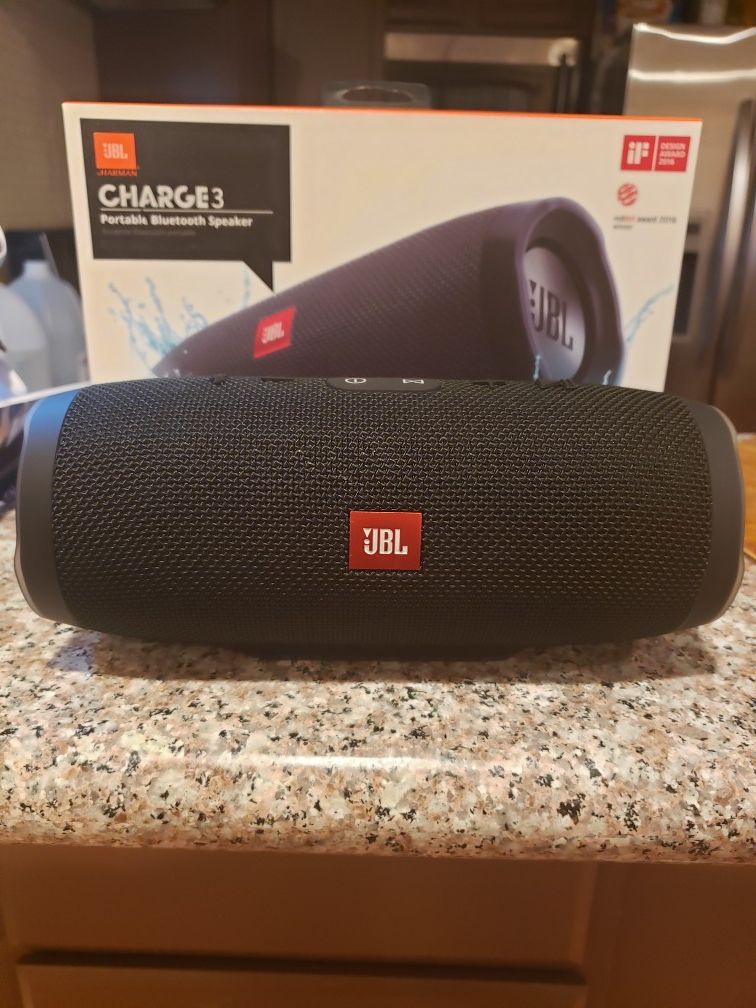JBL Charge 3
