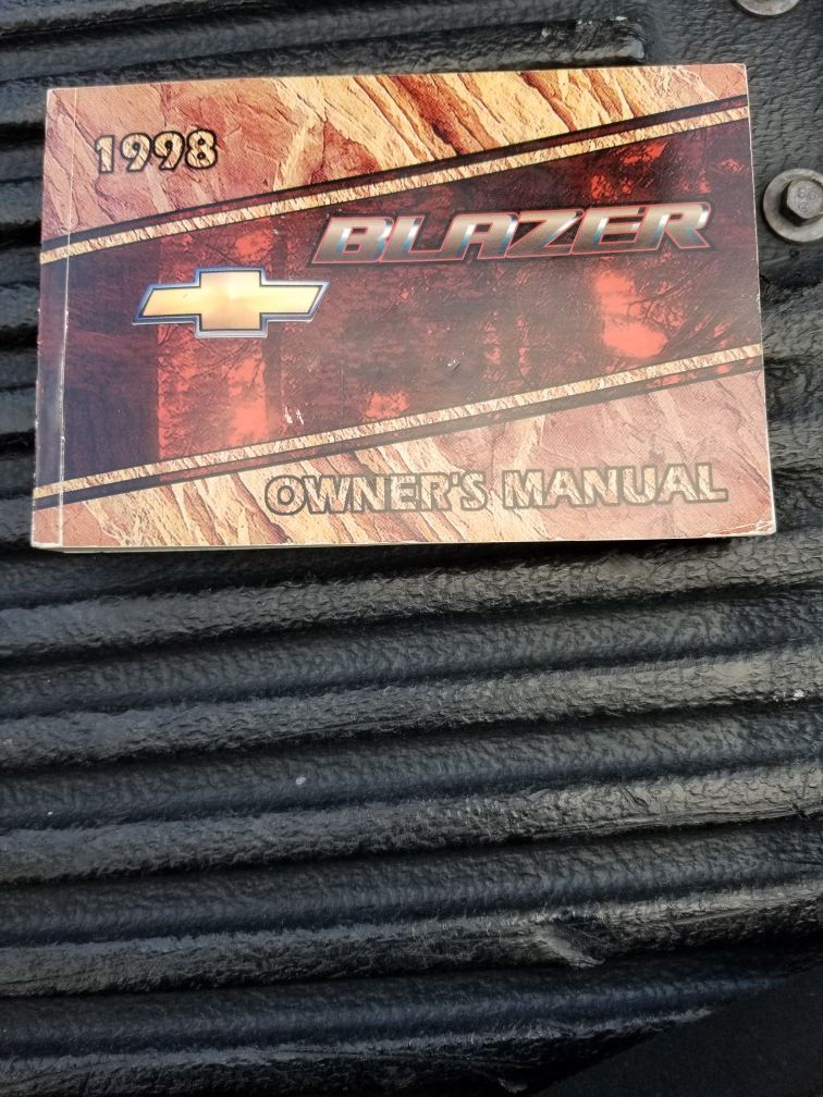 1998 Chevy blazer owners manual