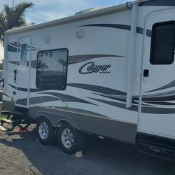 2013 Keystone Cougar