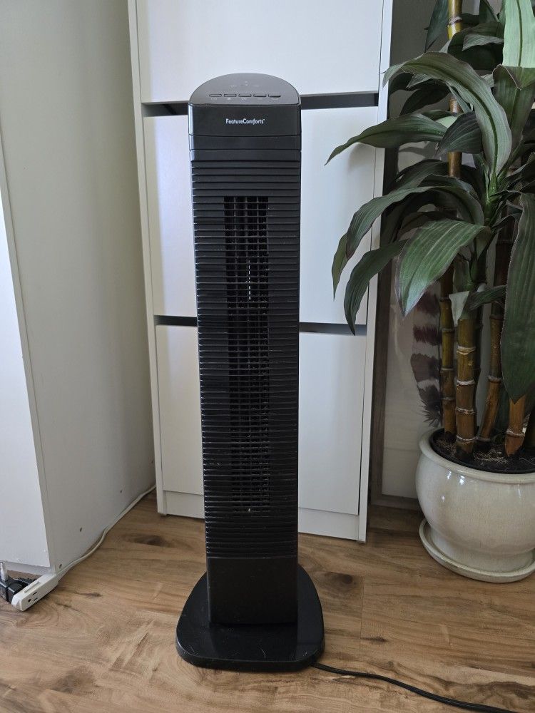 Tower Fan/ Feature Comforts/ 3 Speed