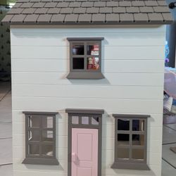 Pottery Barn Westport Dollhouse 
