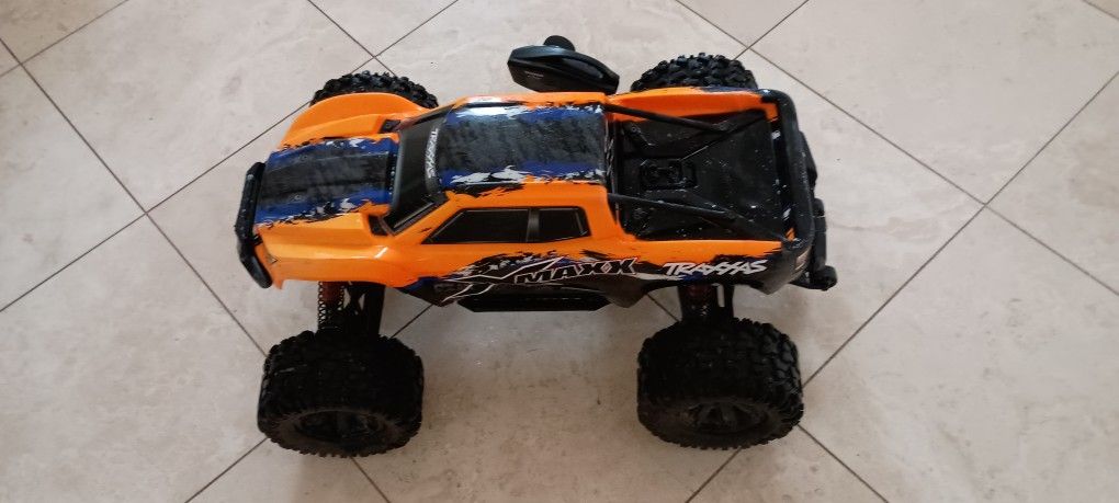 Traxxas Xmaxx 