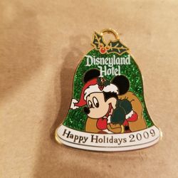 Disney pin 