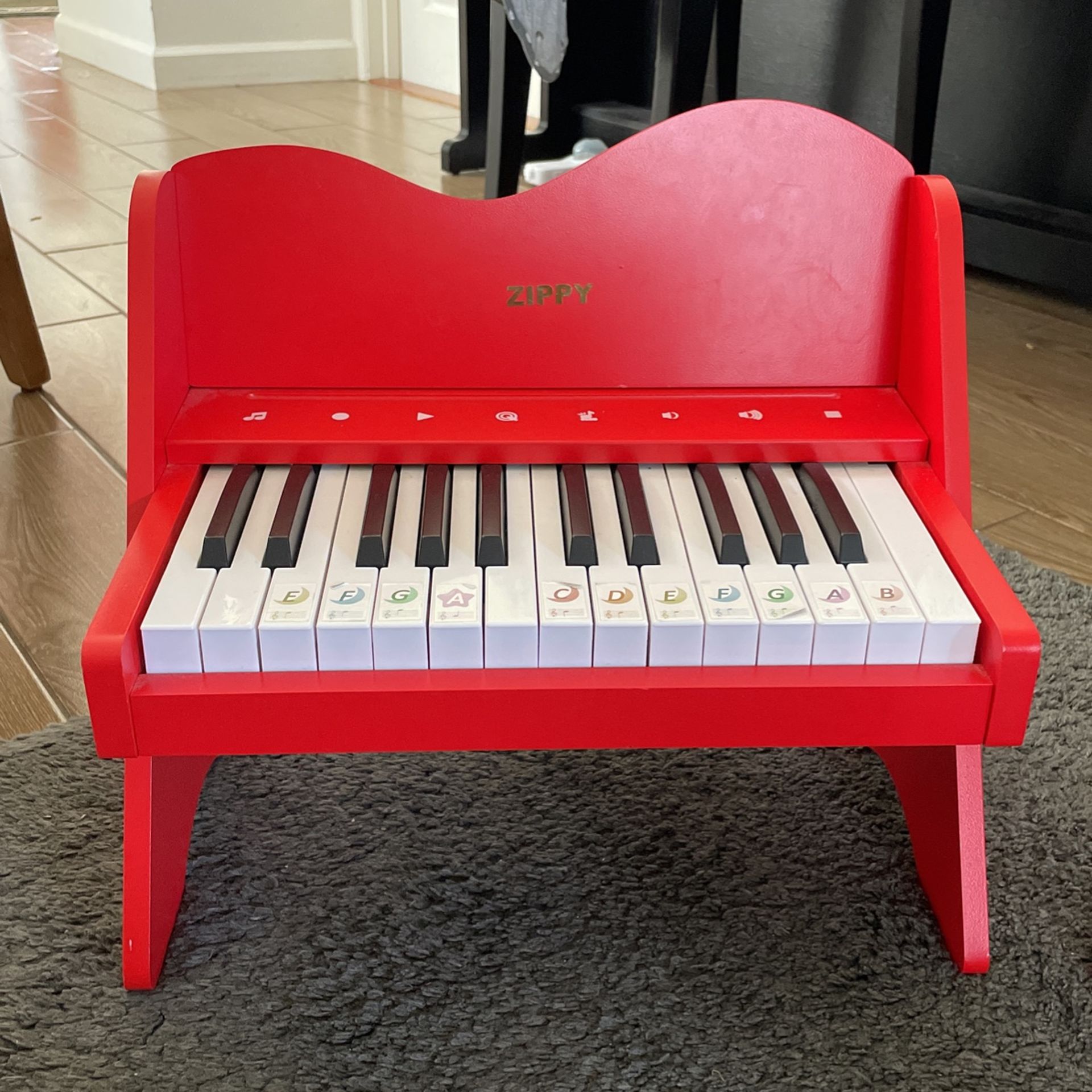 Zippy Mini Piano