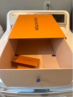 Louis Vuitton box