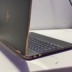 HP Spectre X360  i7 16 GB RAM 15”