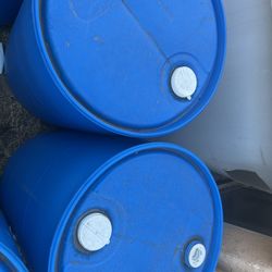 55  Gallons Plastic Drums top $20 each