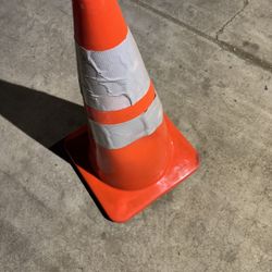 Heavy Duty 18” Traffic Safety Cone – Reflective Bands