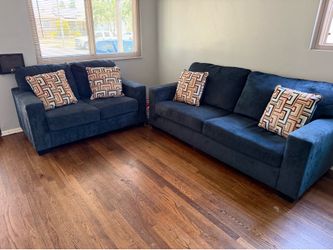 Ashley Sofa and love seat like new