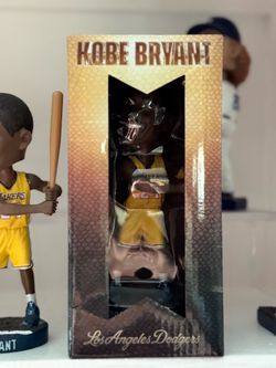 bobble head