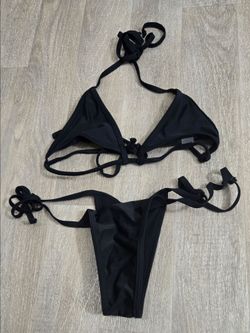 Black bikini two piece set
