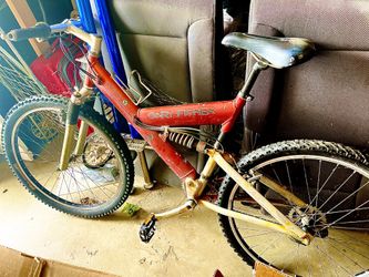 Gary Fischer Vintage 26” Mountain Bike for Sale in Santa
