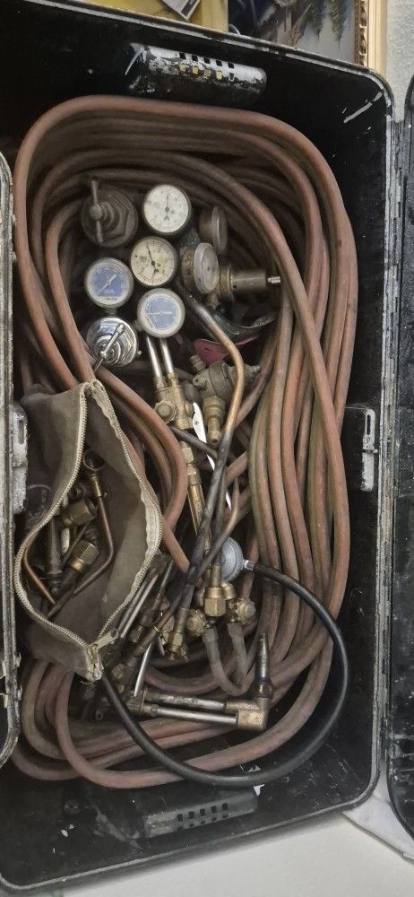 WELDING  / CUTTING  ACCESSORIES 