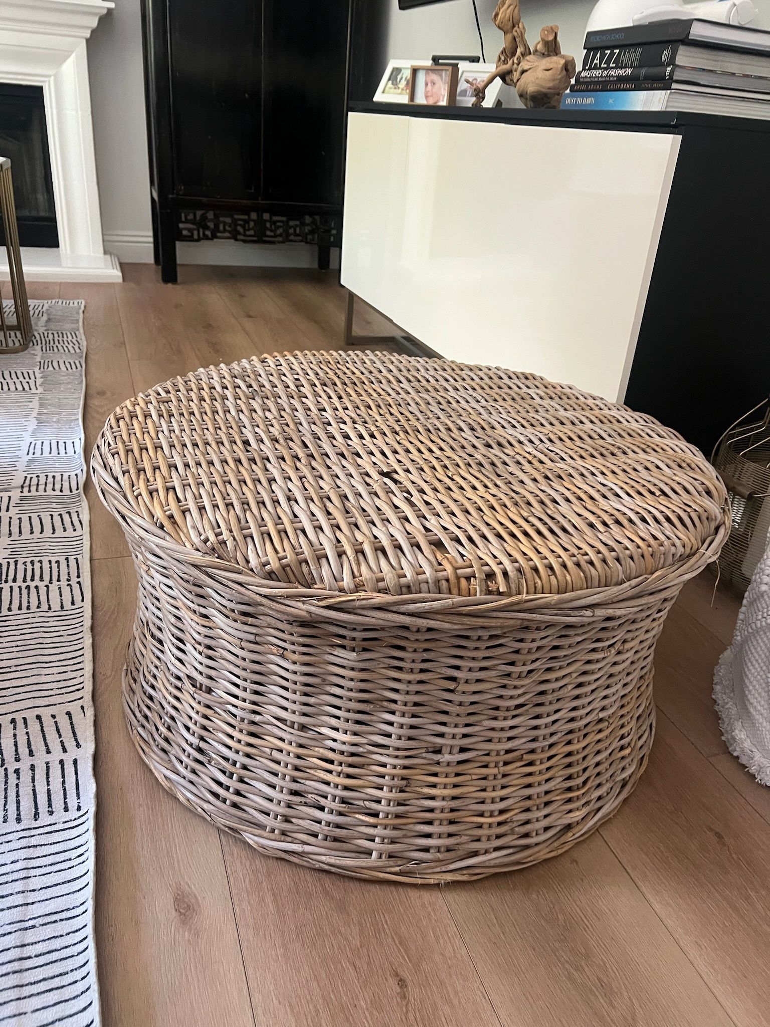 SAFAVIEH Ruxton Dark Brown Wicker Ottoman