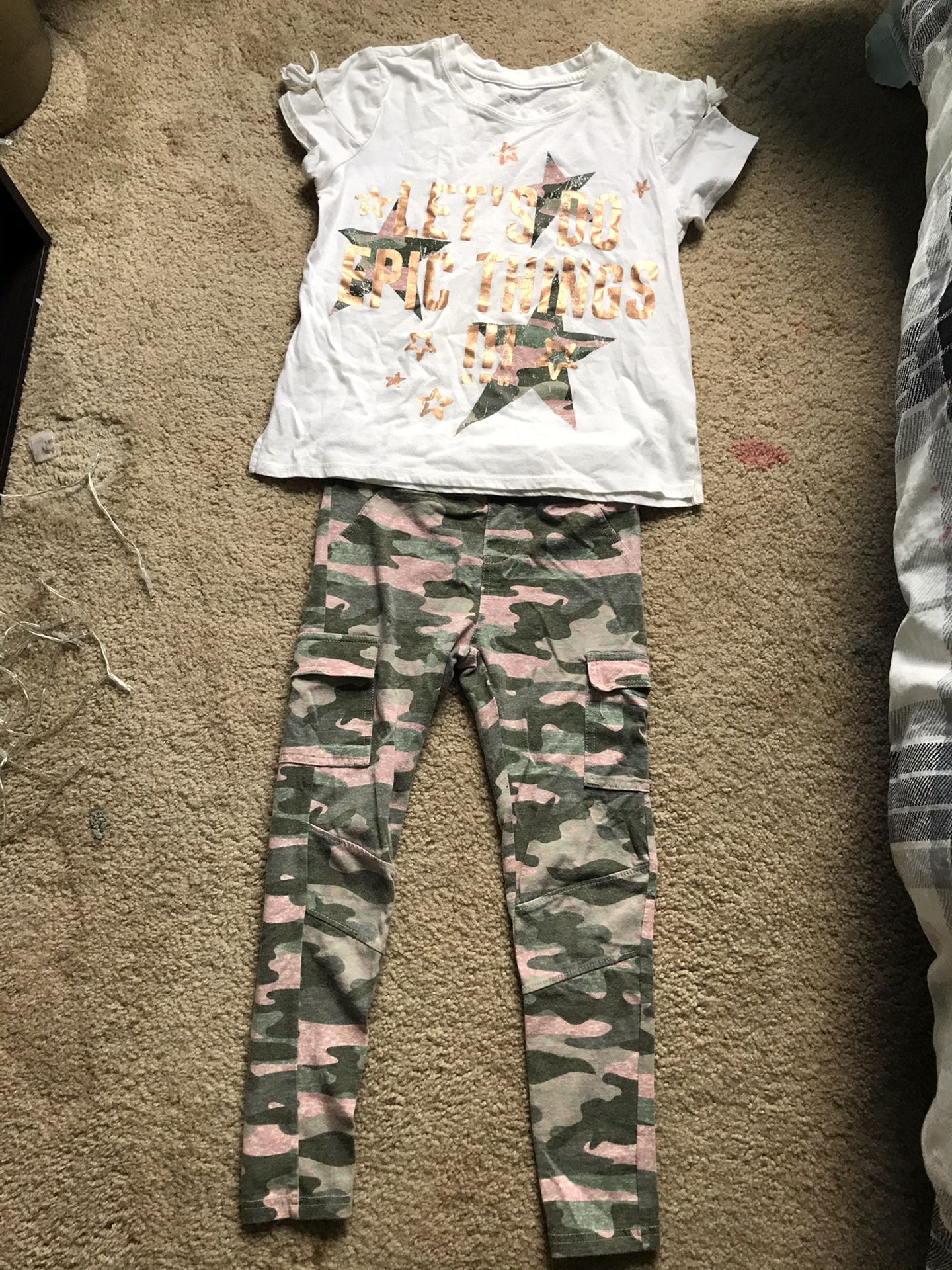Very hip Justice outfit