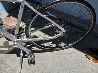 Diamond Back  Road Bike