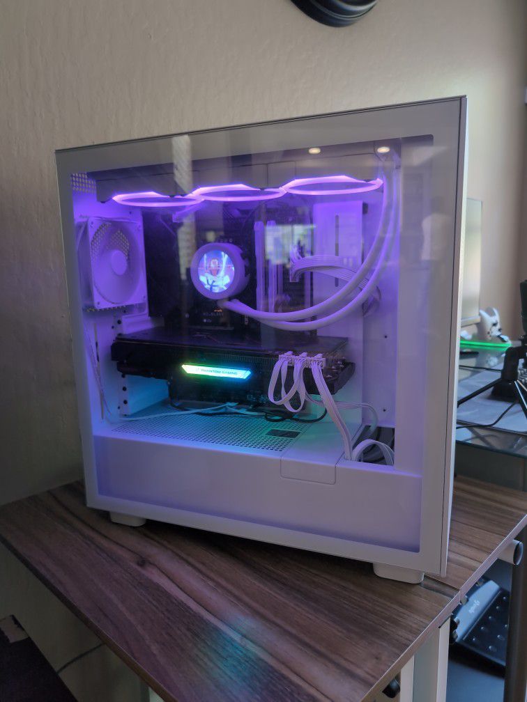 Extreme-High-End Custom Gaming PC Build 