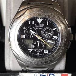 Vintage Citizen SkyHawk Quartz Chronograph 
