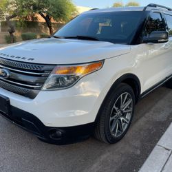 2015 Ford Explorer