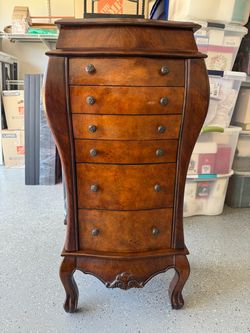Jewelry  Chest