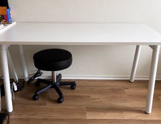 White Desk
