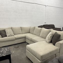 Free Delivery* Like New Medium Beige Sectional Sofa with Reversible Chaise! #SofaKingLV Couch Couches Sectional Recliners  