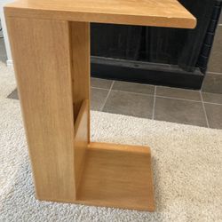 Pocket Side Table 