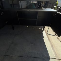 TV Stand Black With 2 Doors That Open