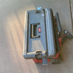 Keter Tool Box 20$ 