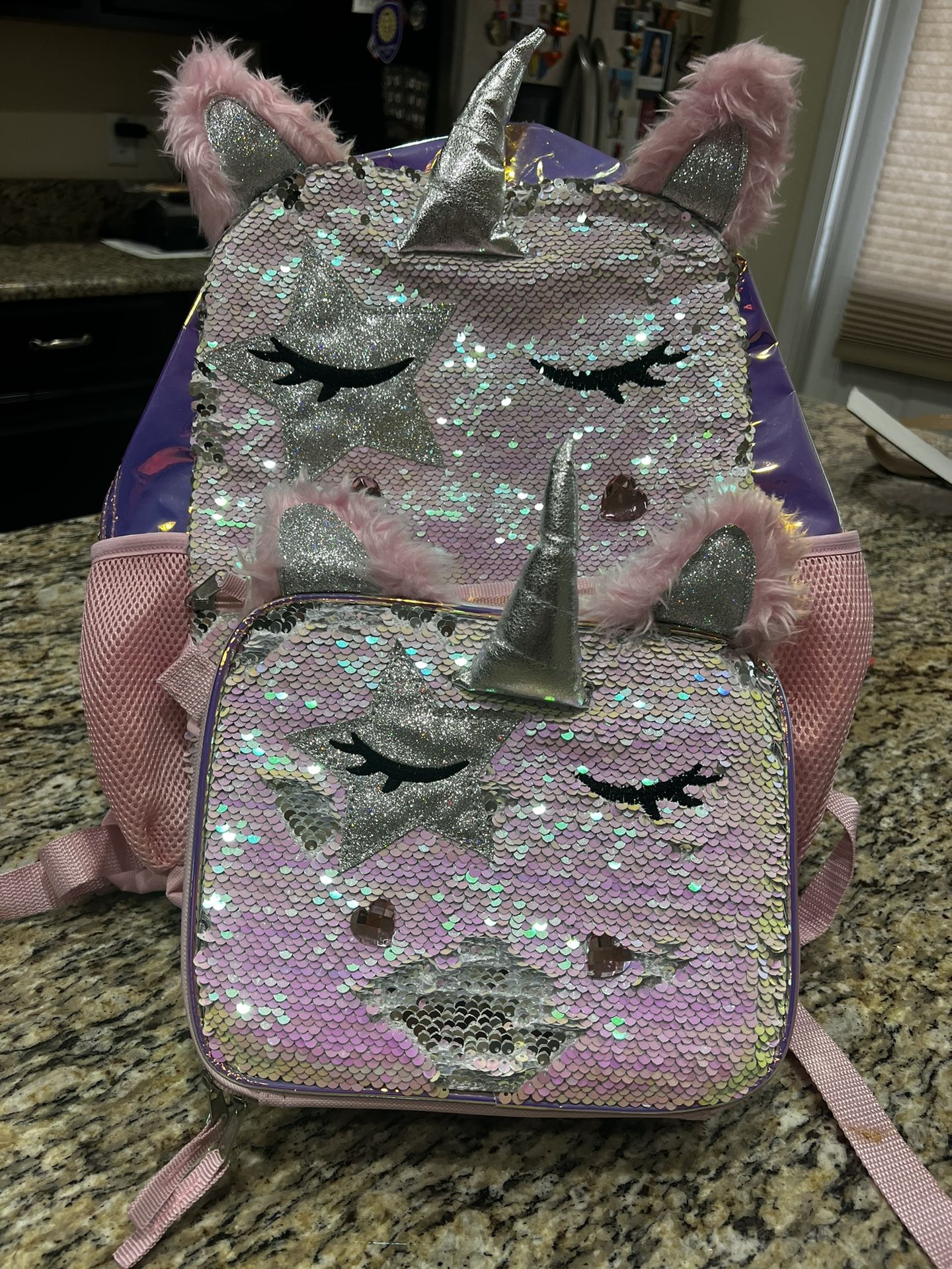 Girls pink unicorn backpack and lunchbox 