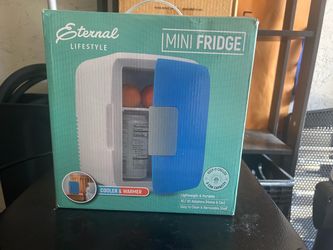 MINI FRIDGE AND WARMER (cold/hot)